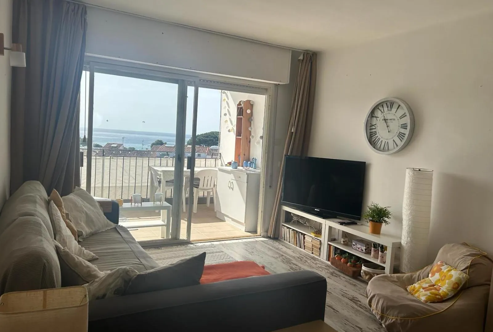 Mikbero 404 Apartment Palamos 0*,